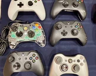 Xbox 360 Afterglow AX.1 Wired controller for Xbox 360 and Xbox controllers designed for Xbox One