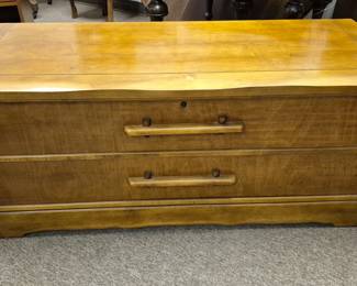 Vintage Dillingham Manufacturing Co. "Bluebird" cedar chest