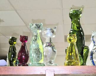Glass cat figurines