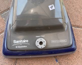 New Electrolux Vacuum Sanitaire