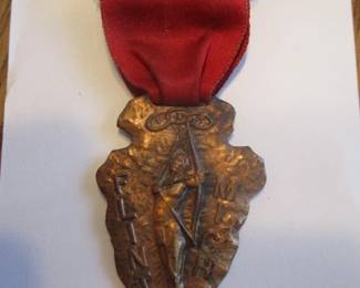 Vintage 1914 Grand Lodge Metal
