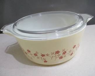 Vintage Pyrex Trailing Flowers