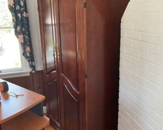 Armoire