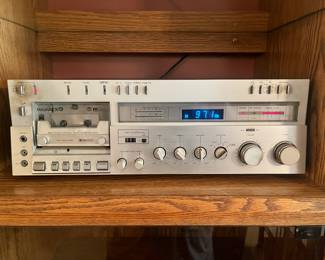 Vintage receiver with cassette