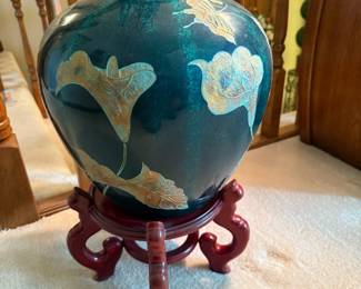 Vintage Orchid Motif Chinese Vase