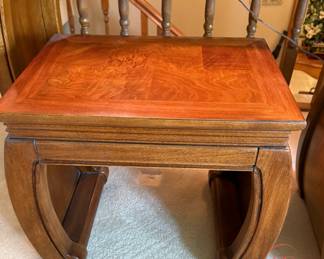 THOMASVILLE Chinoiserie Bunching Table with Stools