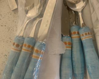 VIETRI flatware, service for 18, can be purchased separately 