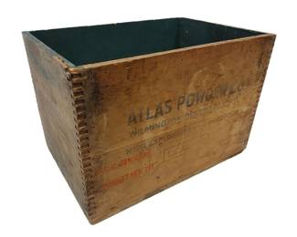 VINTAGE WOOD DYNAMITE BOX