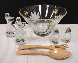 PAINTED GLASS SALAD SERVING PIECES