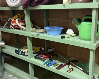 BIRD FEEDERS, SLEEPING BAGS, ICE CREAM FREEZER, VACUUM AND MORE