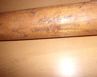 Signed KIRBY PUCKETT