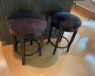 4 Bar Stools w/Upholstered Seat
