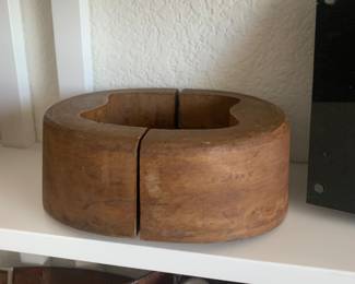 hat stretcher