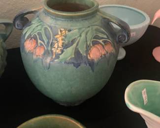 *' Roseville Baneda Vase