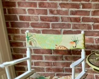 A closer pic of the Director's chair.