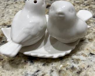 Cutest little fellows for your table or breakfast nook