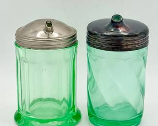 (2) Green Depression Glass Sugar Shakers
Hocking Shaker
Paden City "Rena" Line 154 Green