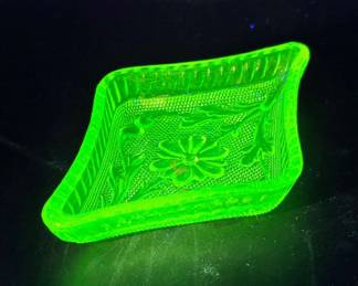 Indiana Glass Diamond Ashtray