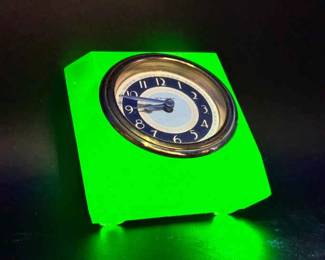 Newhaven Clock Mounted in Uranium Glass