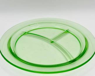 (4) Vintage Green Depression Glass Divided Grill Plate, c. 1930s