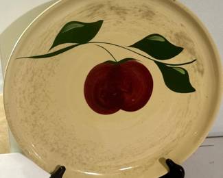 Watt Pottery Apple Three Leaves Serving Tray