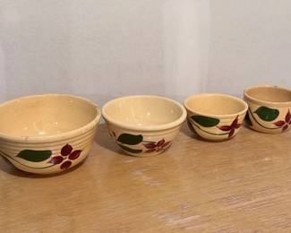 (4) Watt Pottery Starflower Bowls