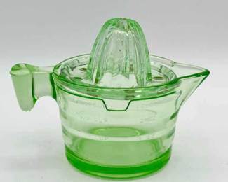 U.S. Glass Co. Slick Handle Graduated Measuring Cup & Reamer-Marked #1