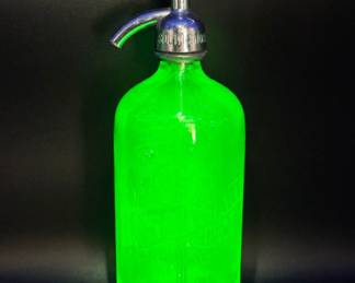 Green Glass Seltzer Bottle – Spitzer & Co. Scranton PA