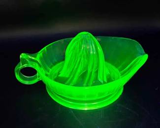 Jeannette Large Green Depression Glass Citrus Reamer