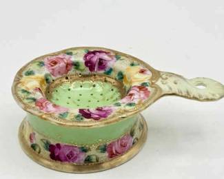 Antique Silesia Porcelain Tea Strainer – Hand-Painted Roses & Gold Moriage