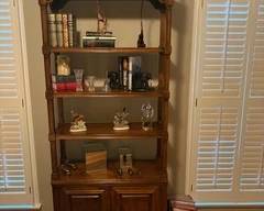 Wooden bookcase w/cabinets