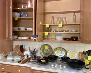 Assorted Cookware