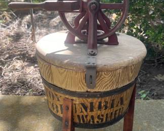 Vintage Child Size Toy Hand Crank Wash Washing Machine