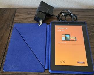 Amazon 7in Fire Tablet #SQ46CW w/ Case