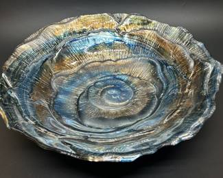 Decorative Art Glass Centerpiece Bowl
