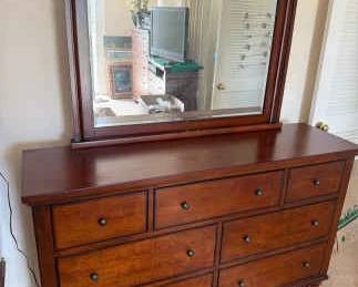 AWT217 Aspenhome Dresser with Mirror