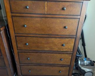 AWT020 - Chest Of Drawer