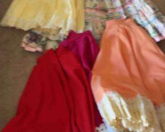 AWT087 Vintage Ladies Ruffles And Lace Skirts
