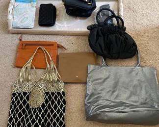 AWT191 - A Delicate Vanity Tray & Handbags