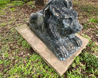 Concrete lion