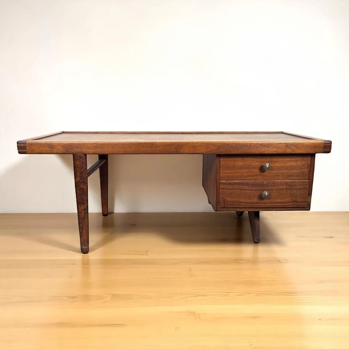 Nakashima For Widdicomb Mid-Century Modern Coffee