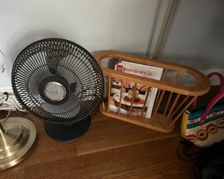 Fan, Magazine Holder