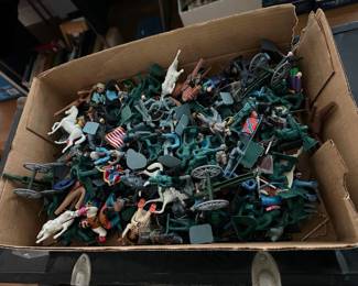 Vintage Plastic Toy Soldiers