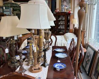 Assorted lamps of all designs and eras plus floor lamps and Torche Llamps
