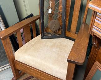 Beautiful Oak Rocking Chair. Mission style