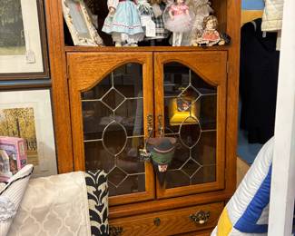 Broyhill Cabinet/bookcase