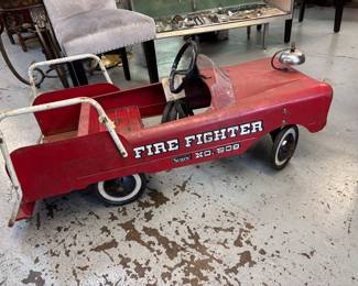 Vintage Peddle "Fire Fighter" Sears No.508. 2 Hubcaps, 3 additional tires. Bell rings