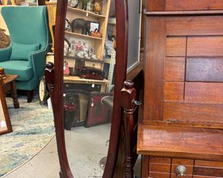 Swing Floor Oval Mirror