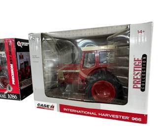 New in box 1/16 scale ERTL Case International Harvester 966