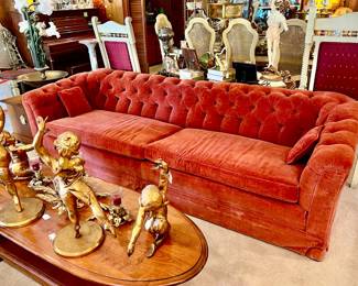 THIS MCM TUFTED SOFA IS AMAZING! AND IT'S SO COMFORTABLE.